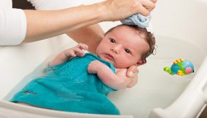 Baby Bath Care | 8 Tips how to give the new born baby bath