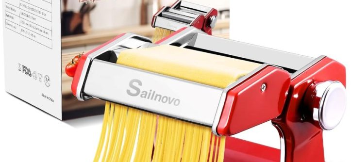 Close-up of Sailnovo pasta maker showing rollers and cutting blades