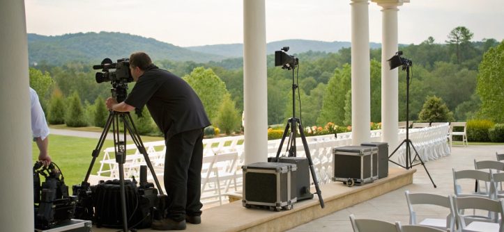 Family photography near me turns simple portraits into meaningful visual stories with professional lighting, posing, and heart.